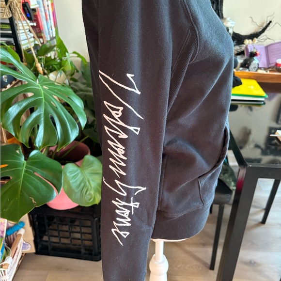 Perfect Condition Volcom Women Hoodie - Picture 4 of 8